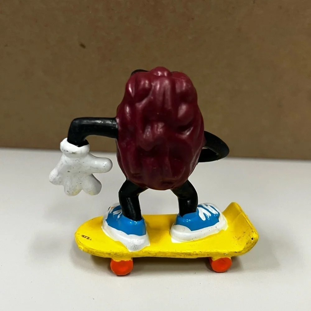 Vintage 1989 Calrab Applause California Raisins Skater 2